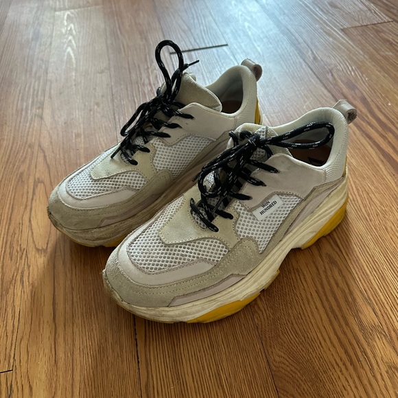 Won Hundred Sneakers - Picture 2 of 5